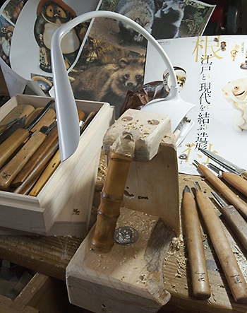 根付作業台